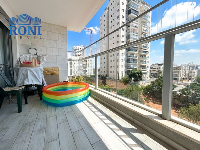 דירה, משעול היסמין, תל גיבורים, חולון