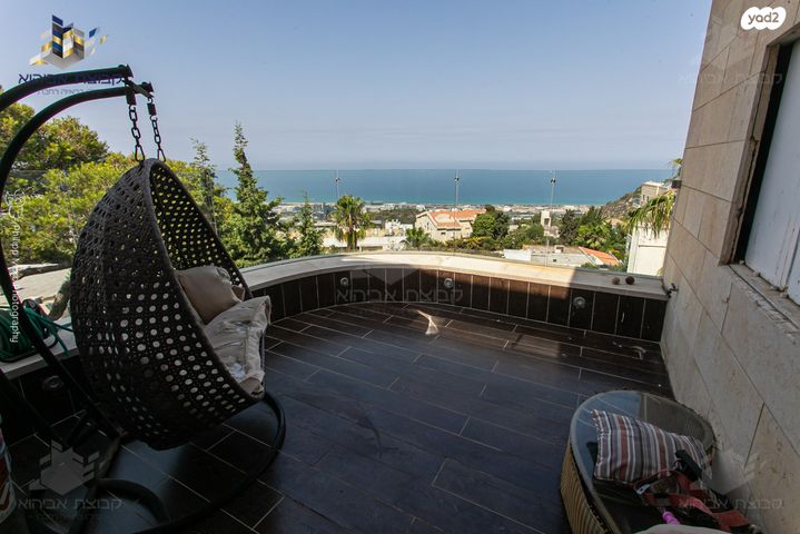 גג/ פנטהאוז, הירקון, חיפה