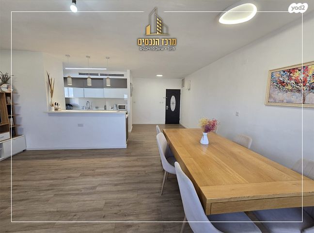 דירה, שדרות משה דיין, פסגת זאב, ירושלים