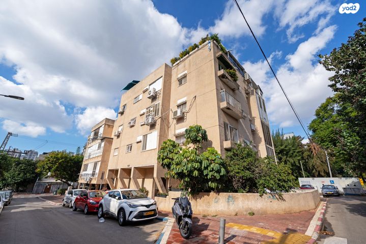 נווה רם, שיכון מזרחי