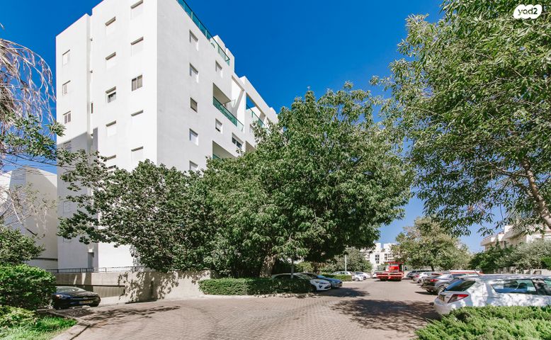 דירה, שדרות אברהם בוני 3, רמת הדר, גבעת שמואל