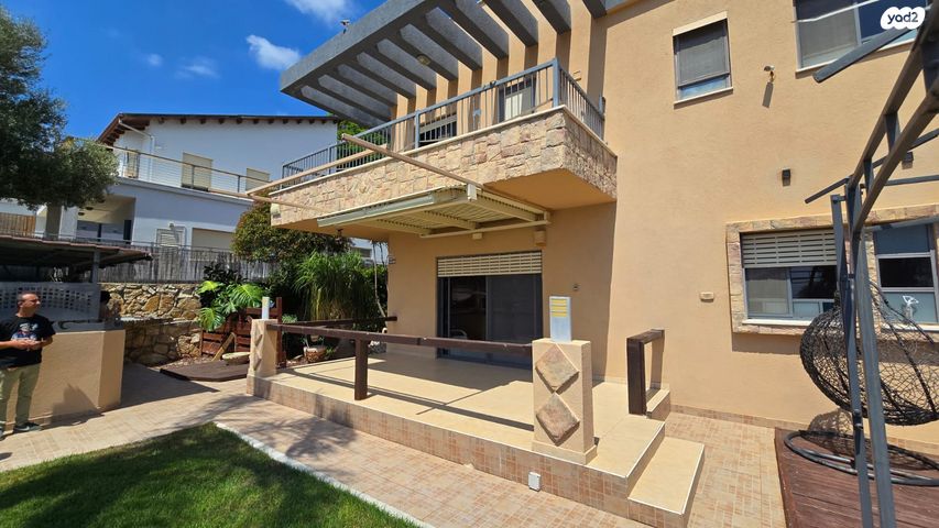 בית פרטי/ קוטג', מעלה ההר, כפר ראש הנקרה, כפר ראש הנקרה