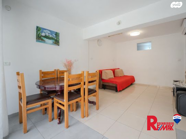 דירה, משגב עם, קרית שלום, תל אביב יפו