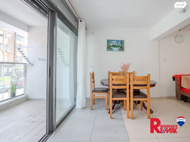 דירה, משגב עם, קרית שלום, תל אביב יפו