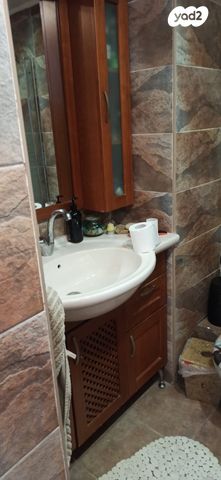 דירה, שדרות מנחם בגין 3, חדרה