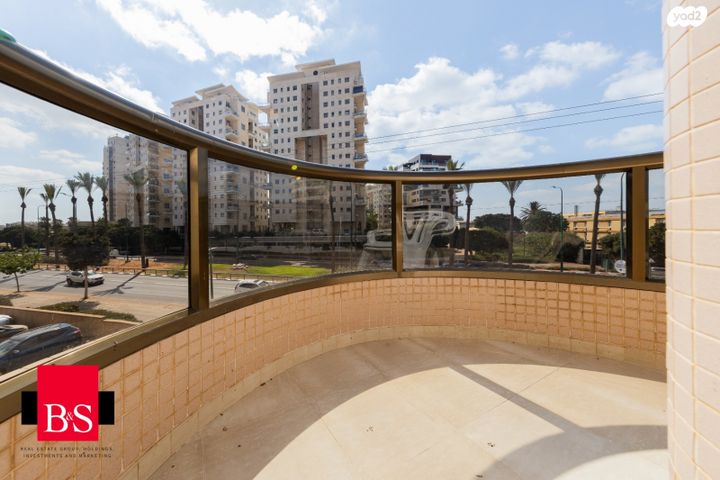 דירה, בלומנפלד, גלי הים, נתניה