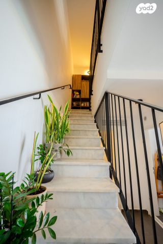 דופלקס, גרציאני יצחק 4, גני שרונה, קרית הממשלה, תל אביב יפו