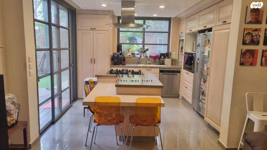 דירת גן, לב הפארק, רעננה