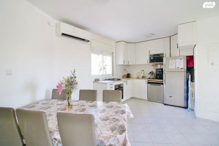 דירה, עמק דותן, הנחלים, מודיעין מכבים רעות