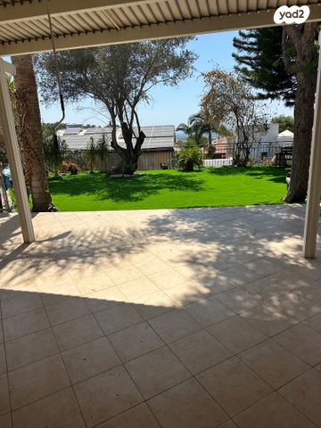 בית פרטי/ קוטג', נווה זיו