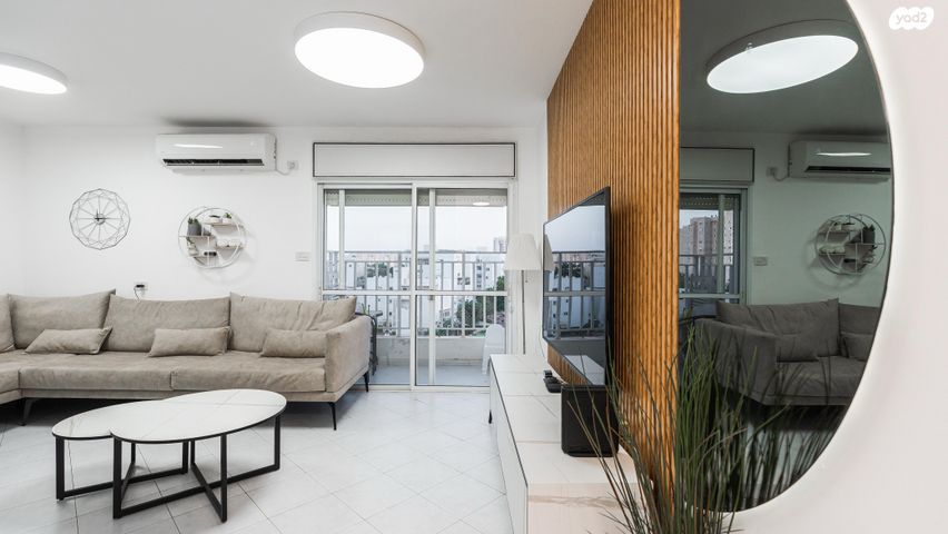 דירה, משה סתיו, נווה זאב, נאות אילן, באר שבע