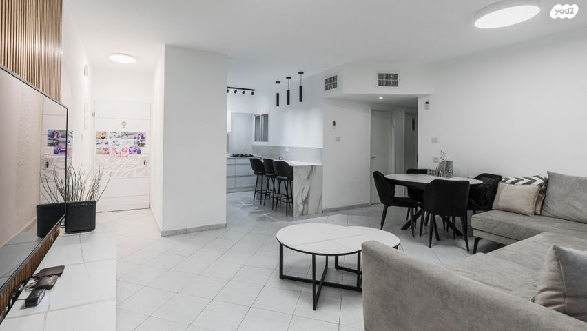 דירה, משה סתיו, נווה זאב, נאות אילן, באר שבע