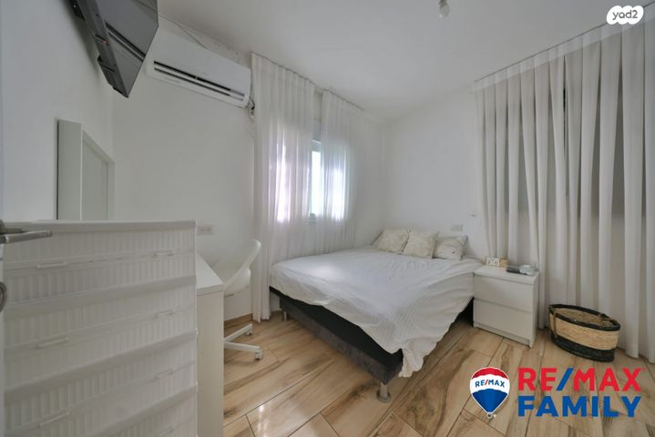 טריפלקס, גרושקביץ' 20, מוצקין הותיקה, קרית מוצקין