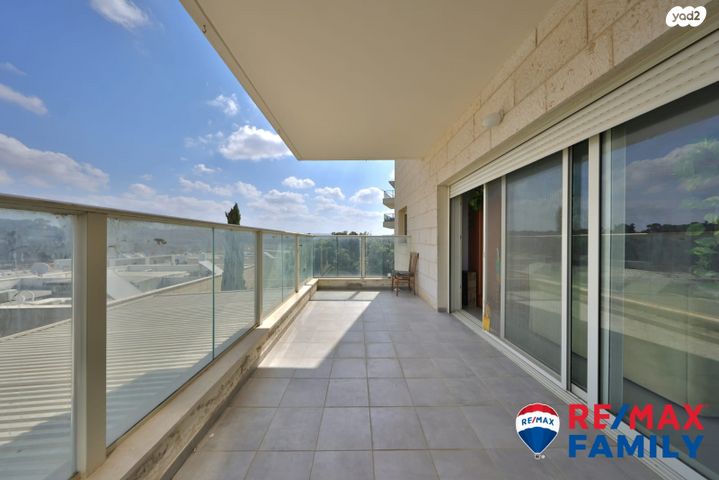 דירה, סנונית 13, גבעת אלונים, קרית אתא