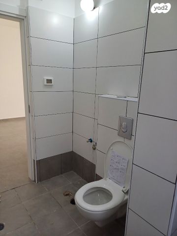 דו משפחתי, מעלה אפרים