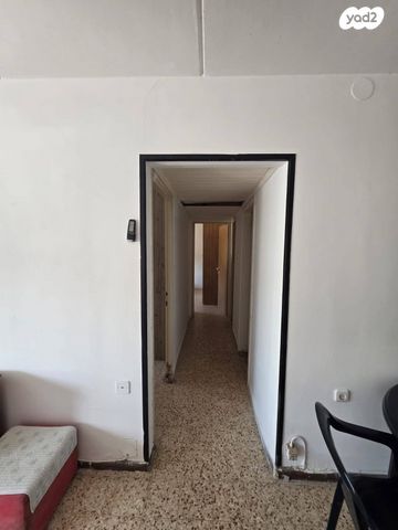 דירה, אשור, מגדים, כרמיאל