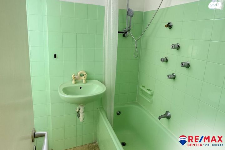 דירה, אילת, ג'סי כהן, חולון