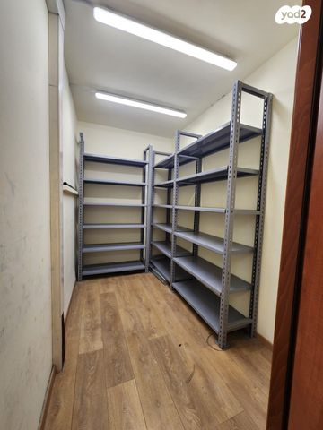 משרדים, כפר סבא