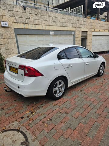 וולוו S60