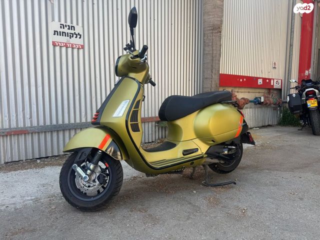 פיאג'ו וספה GTS300 סופר