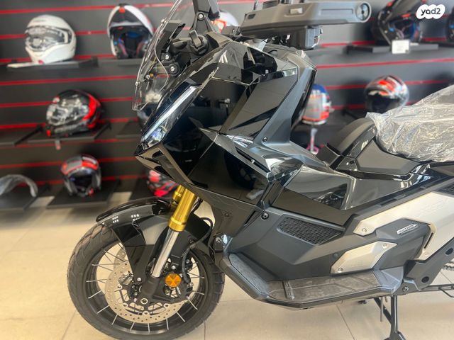 הונדה X-ADV750