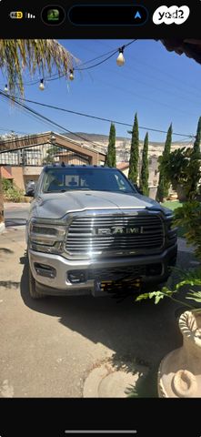 מודעת רכב דודג'