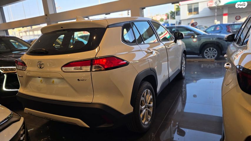 טויוטה קורולה קרוס