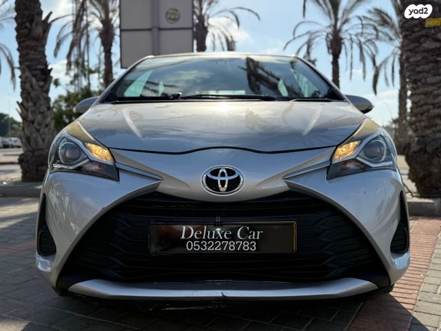 מודעת רכב טויוטה יאריס 1