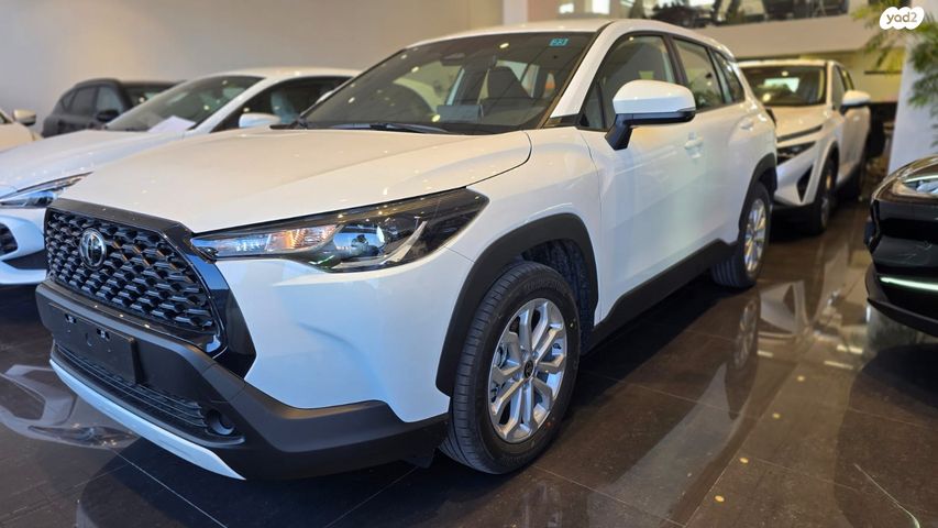 מודעת רכב טויוטה קורולה קרוס