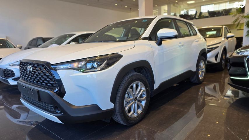 טויוטה קורולה קרוס