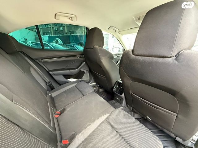 סקודה אוקטביה