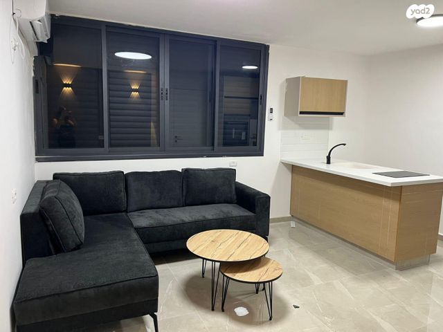 שדרות יעלים 24