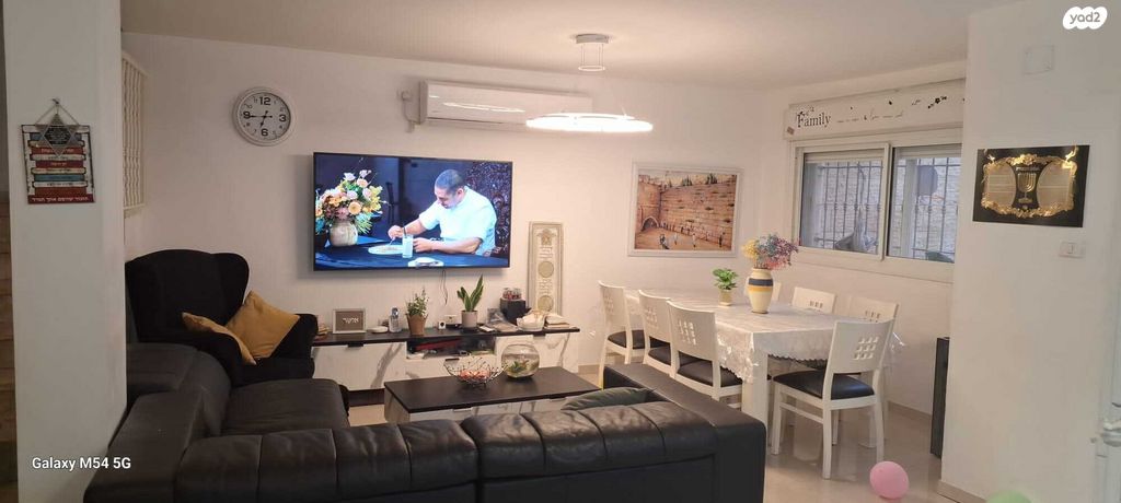 דירת גן, חיים תורן 29, פסגת זאב, ירושלים