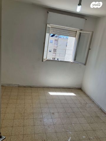 דירה, כרמיה 13, קרית שפרינצק, חיפה