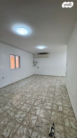 דירה, המכבים 3, מרכז העיר, קרית שמונה