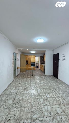 דירה, המכבים 3, מרכז העיר, קרית שמונה