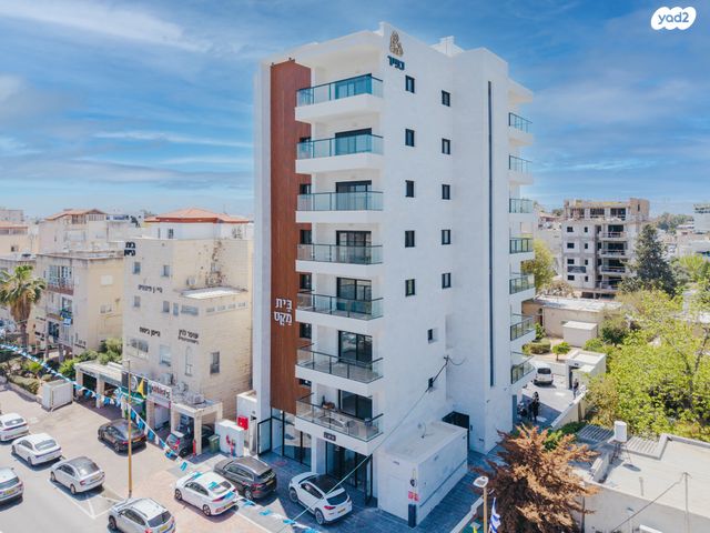 משרדים, שדרות גושן 87, מוצקין הותיקה, קרית מוצקין