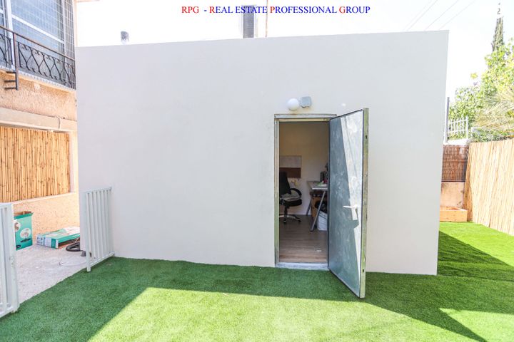 דו משפחתי, תל אביב יפו