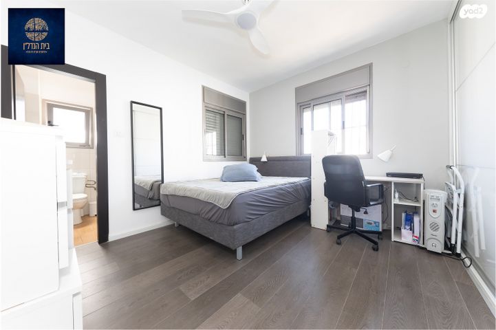 דירה, חתני פרס ישראל, באר יעקב