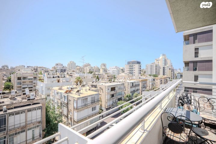 דירה, שדרות ירושלים 23, יד לבנים, רמת גן