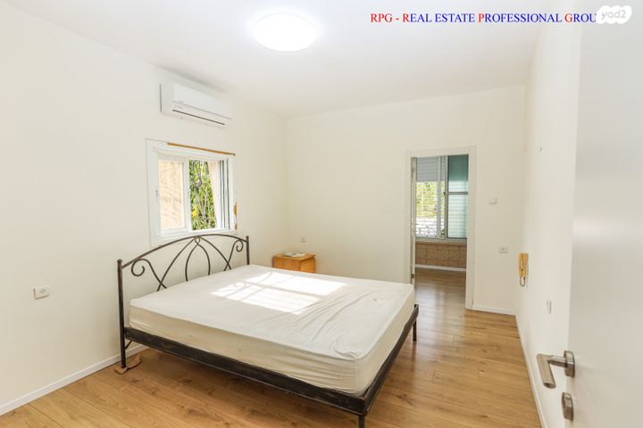 דו משפחתי, תל אביב יפו