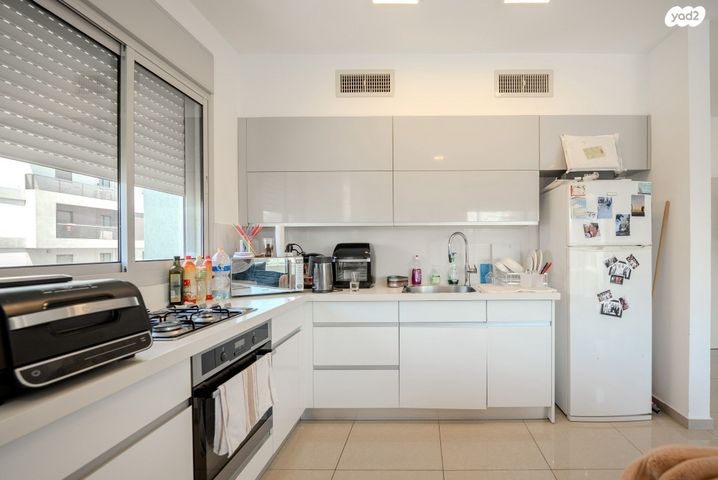 שדרות ירושלים 23