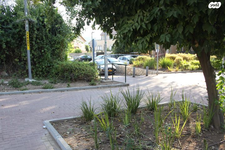 דו משפחתי, שביל החרובים 10, גבעת שרת, בית שמש