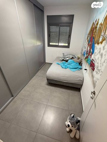 דירה, יונה בוגלה, ראשון לציון