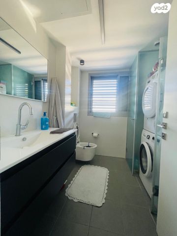 דירה, נורדאו, שכונת חשמונאים, מרכז העיר א, רמת גן