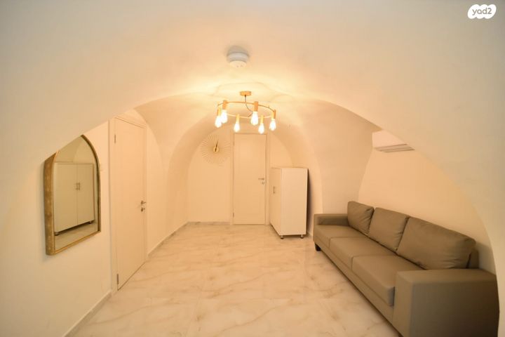 דירה, שמעון בר יוחאי, העיר העתיקה, צפת