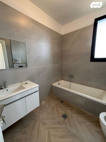 בית פרטי/ קוטג', מעלות תרשיחא