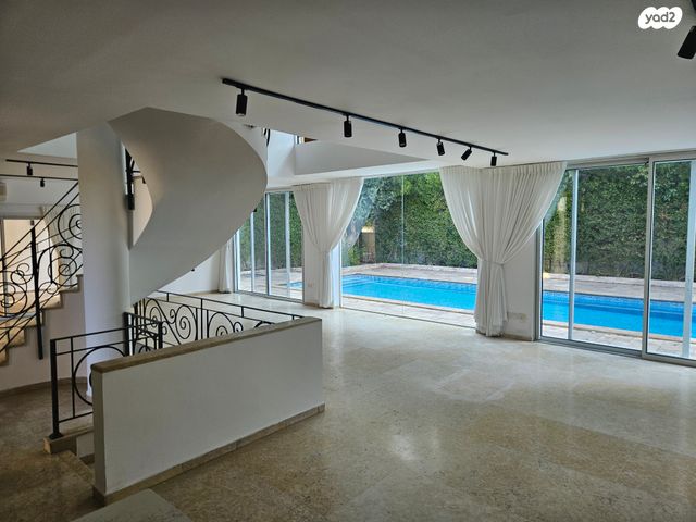 הרצליה פיתוח