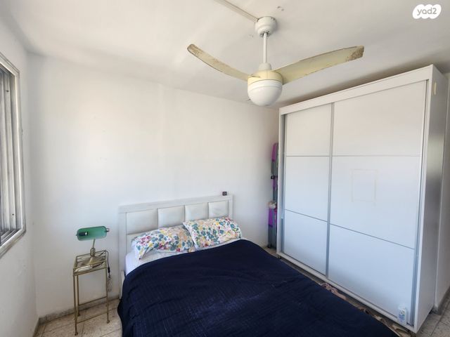 דירה, א.ד. גורדון, טירת כרמל