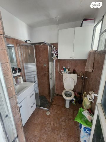 דירה, א.ד. גורדון, טירת כרמל